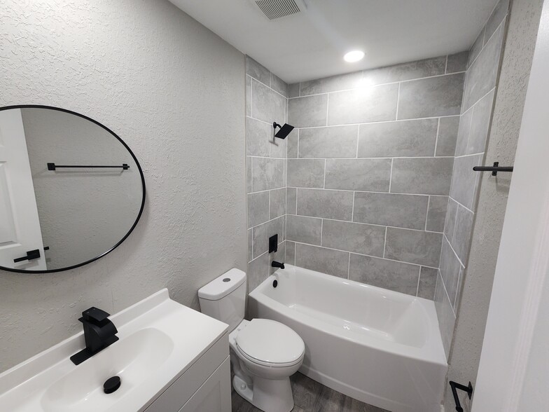 More Photos Of , Bradenton Multifamily For Sale