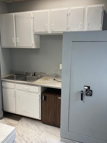 More Photos Of 333 Washington St, Boston Office For Lease