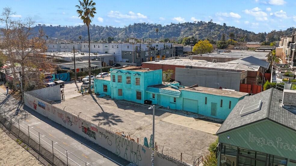 Primary Photo Of 3051 N Coolidge Ave, Los Angeles Land For Sale