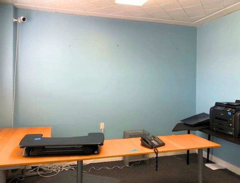 More Photos Of 5608 Soto St, Huntington Park Light Manufacturing For Lease