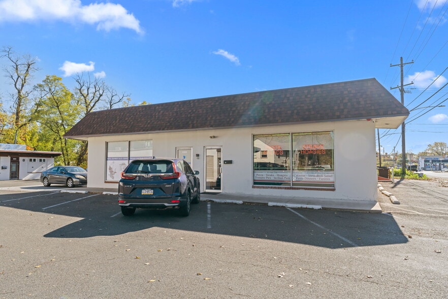 More Photos Of 1510 Haines Rd, Levittown Storefront Retail Office For Sale