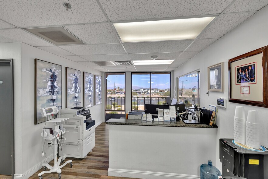 More Photos Of 5701 W Charleston Blvd, Las Vegas Medical For Sale