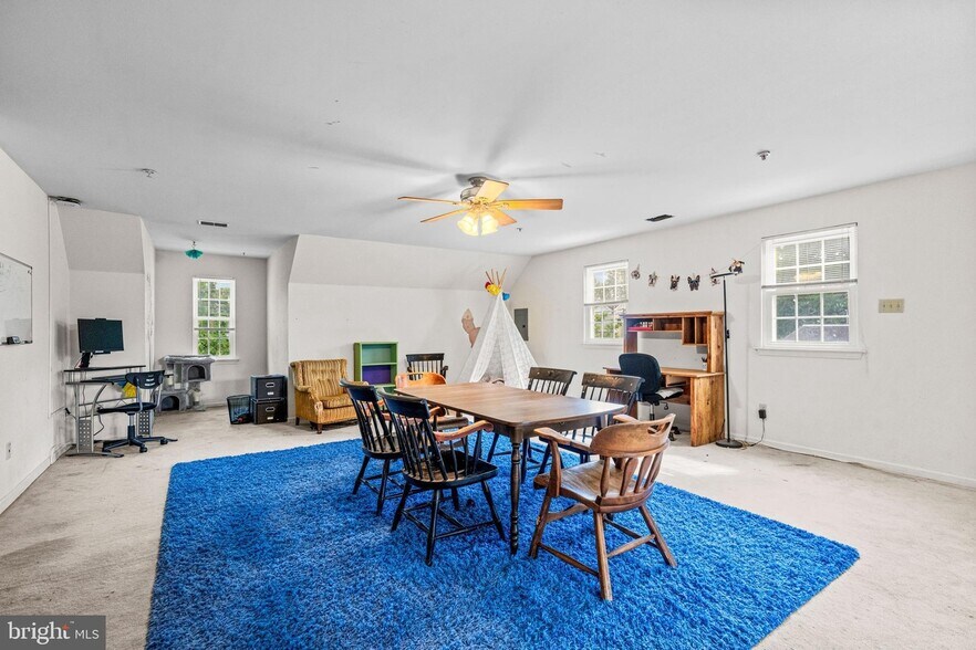 More Photos Of 405 W Wayne Ave, Wayne Office Residential For Sale