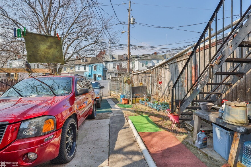 More Photos Of 424 N 6th St, Allentown Multifamily For Sale