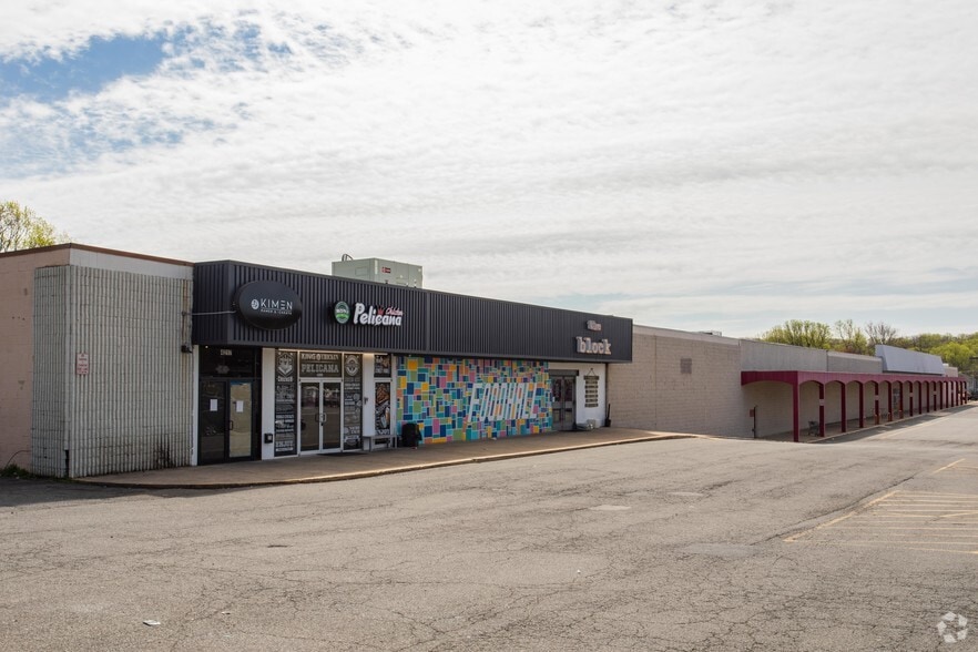 More Photos Of 4217-4251 John Marr Dr, Annandale Unknown For Lease