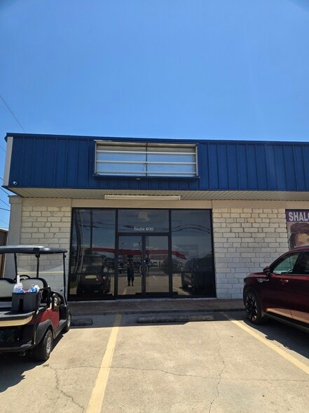 More Photos Of 1300 W Stan Schlueter Loop, Killeen Unknown For Lease