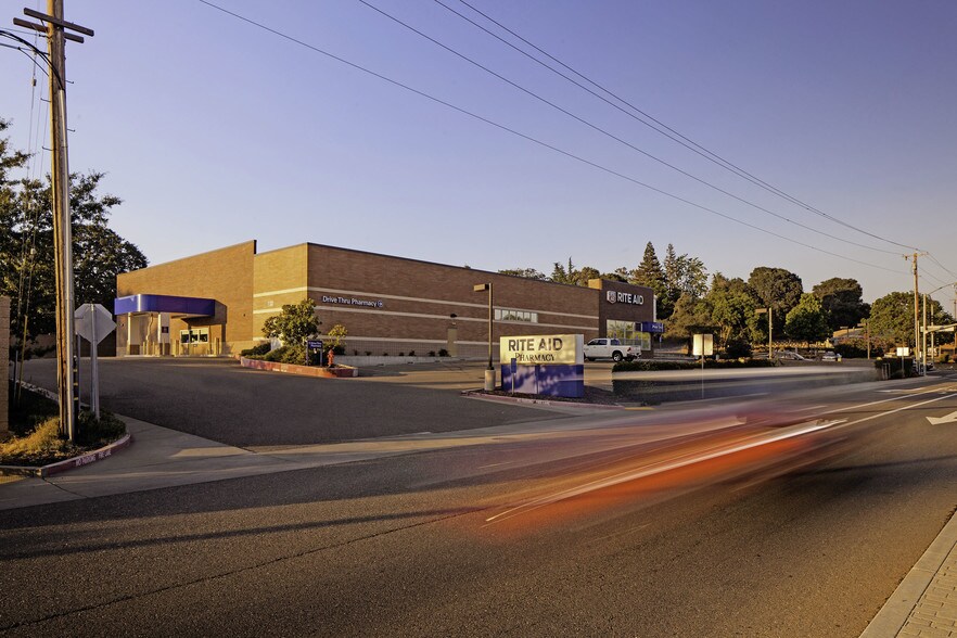 More Photos Of 3101 Green Valley Rd, Cameron Park Drugstore For Sale