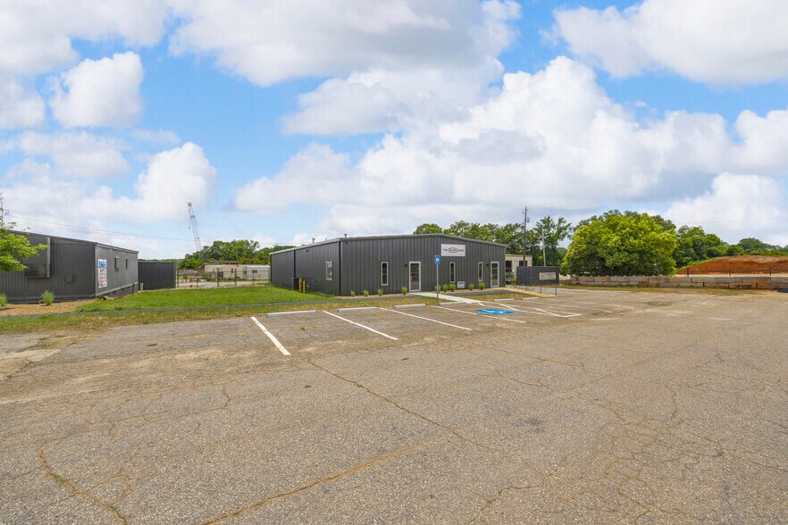 More Photos Of 1000 Winterville Rd, Athens Industrial For Sale