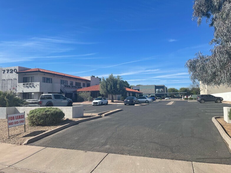 More Photos Of 7720 E Evans Rd, Scottsdale Office For Lease
