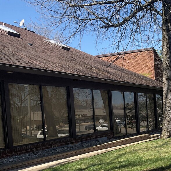 More Photos Of 900 Ridge Rd, Munster Office For Lease