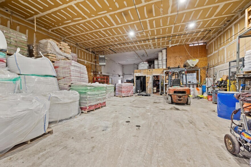 More Photos Of 1195 State Route 208, Monroe Unknown For Lease