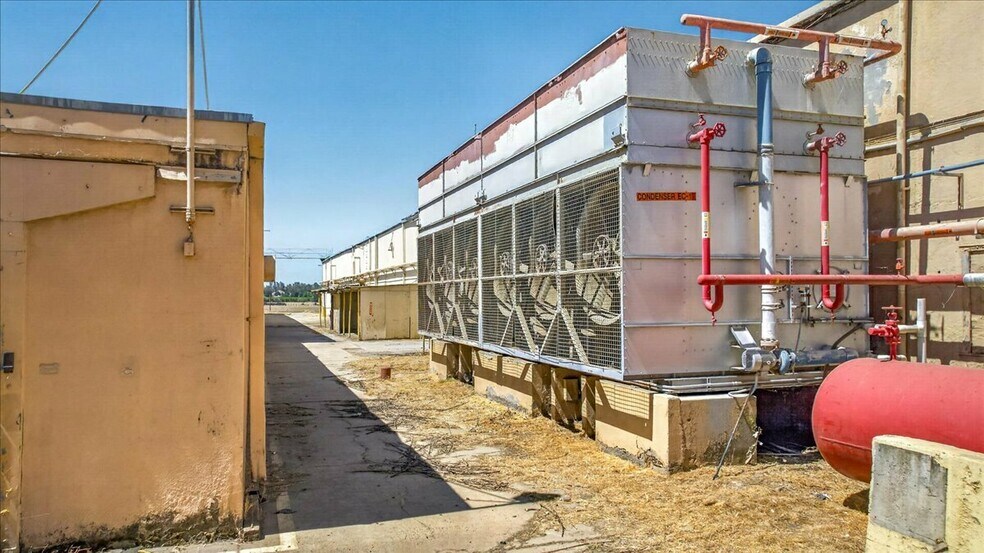 More Photos Of 23745 Avenue 112, Porterville Refrigeration Cold Storage For Sale