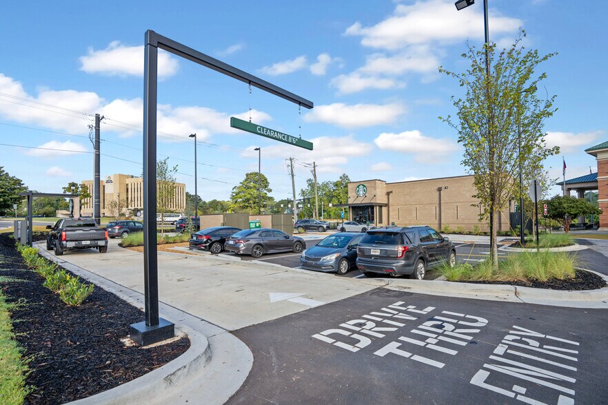 More Photos Of 92 S Clayton St, Lawrenceville Fast Food For Sale