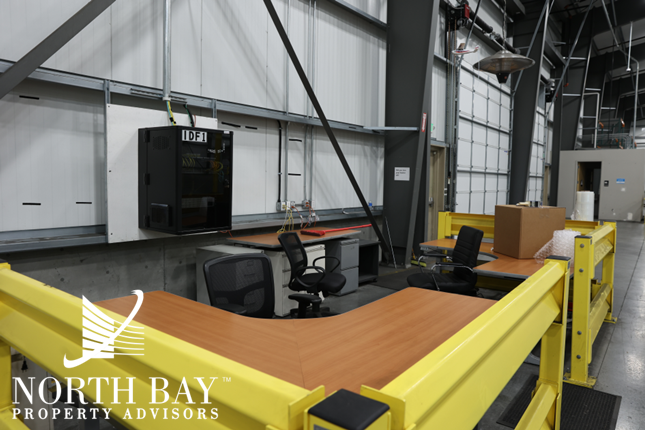 More Photos Of 3300 N Laughlin Rd, Santa Rosa Warehouse For Lease