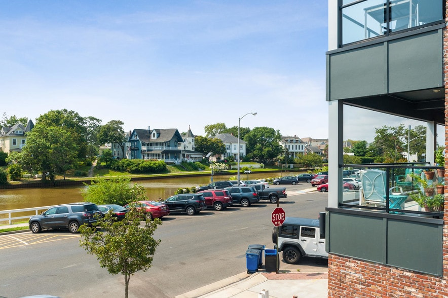 More Photos Of 601 Lake Ave, Asbury Park Office Residential For Lease