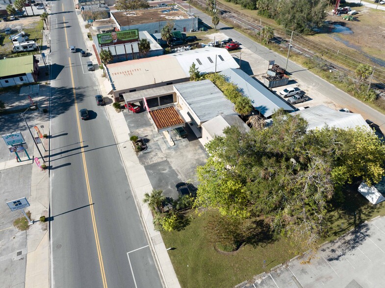 More Photos Of 319 E Howard St, Live Oak Storefront Retail Office For Sale