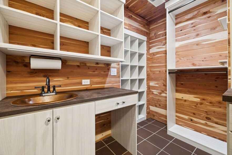 More Photos Of 1374 Peter Pond Rd, Ashland City Lodge Meeting Hall For Sale