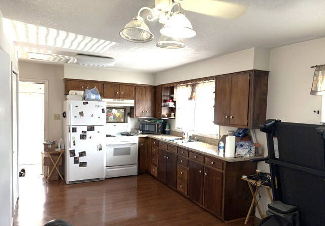 More Photos Of 1900 N West St, Lima Flex For Sale