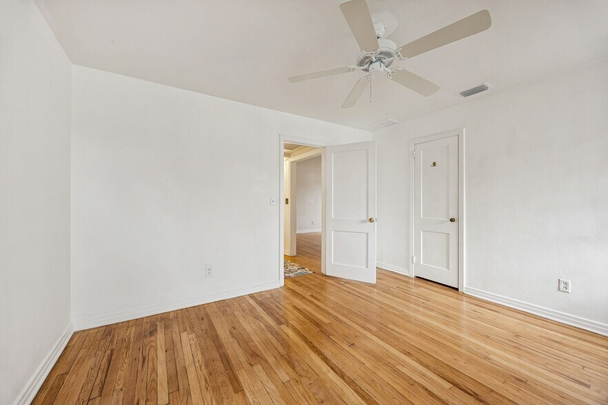 More Photos Of 1250 Mcduff Ave, Jacksonville Storefront Retail Office For Sale