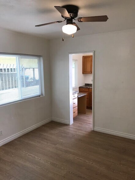More Photos Of 4533 Saturn St, Los Angeles Apartments For Sale