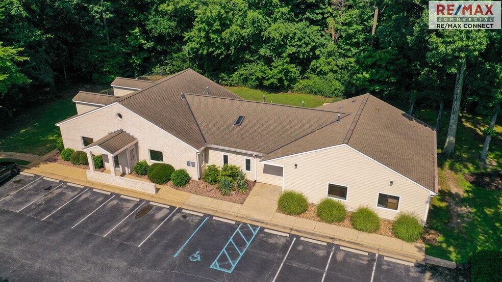 More Photos Of 3440 Hampton Hwy, Yorktown Office For Sale
