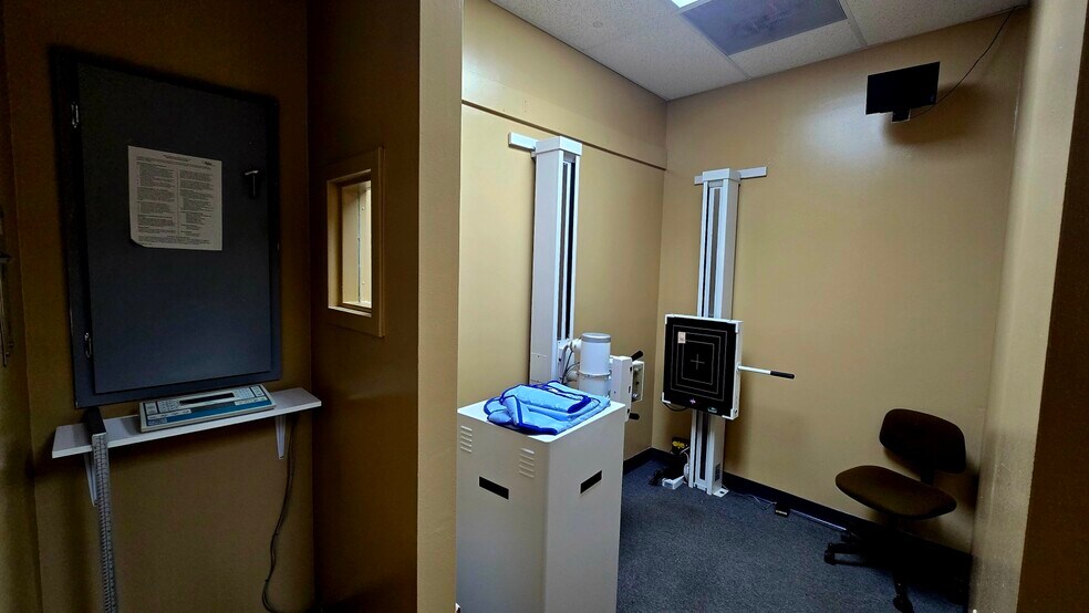 More Photos Of 100 W National Rd, Englewood Medical For Sale