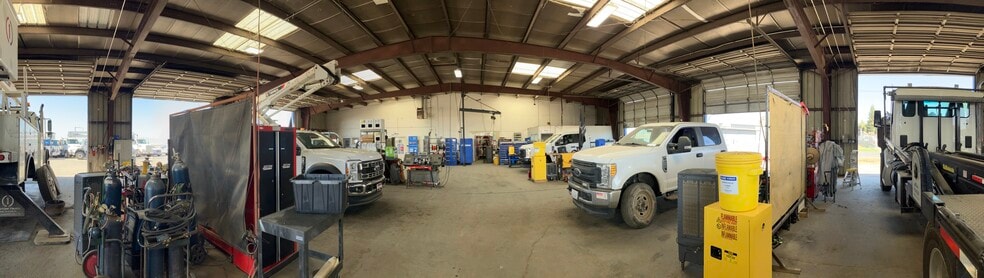 More Photos Of 4500 State Rd, Bakersfield Warehouse For Lease