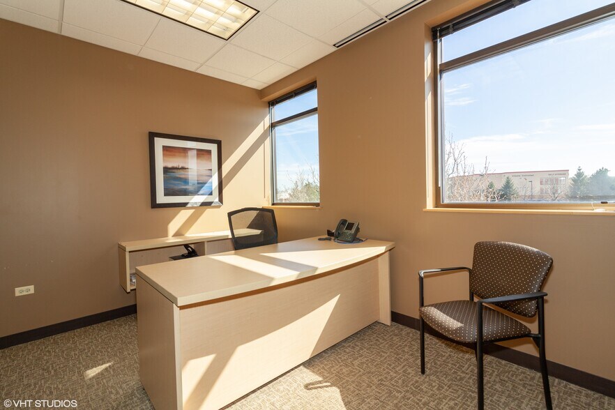 More Photos Of 329 Remington Blvd, Bolingbrook Medical For Lease