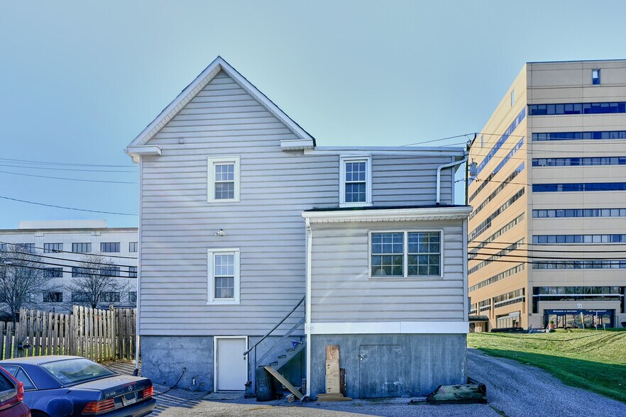 More Photos Of 508 Fairmount Ave, Towson Specialty For Sale