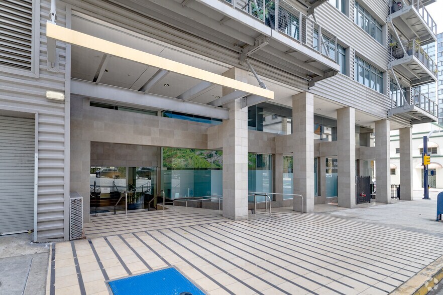 More Photos Of 1551 4th Ave, San Diego Apartments For Sale