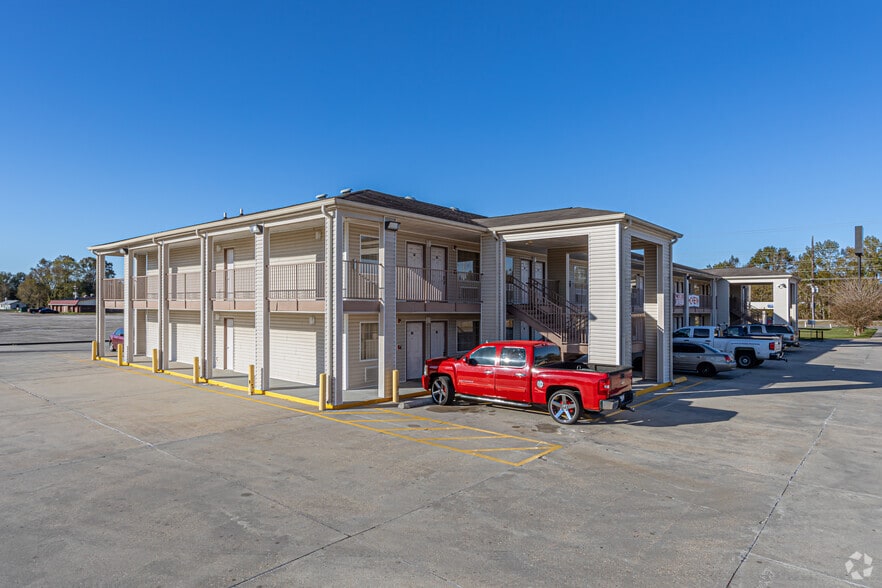 More Photos Of 2090 Main St, Baker Hotel For Sale