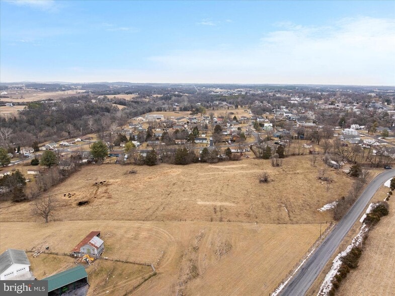 Primary Photo Of 856 Veterans Rd, Middletown Land For Sale