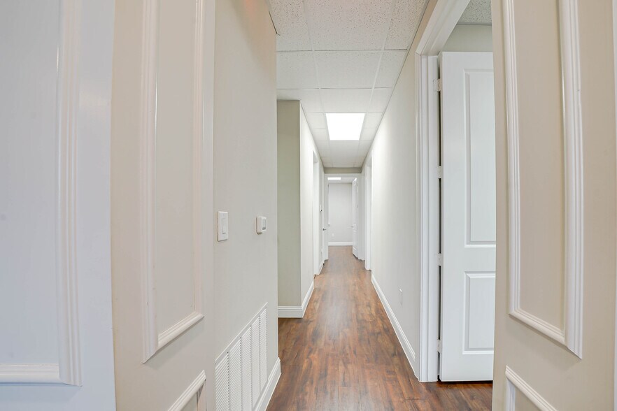 More Photos Of 1402 S Custer Rd, McKinney Office For Lease