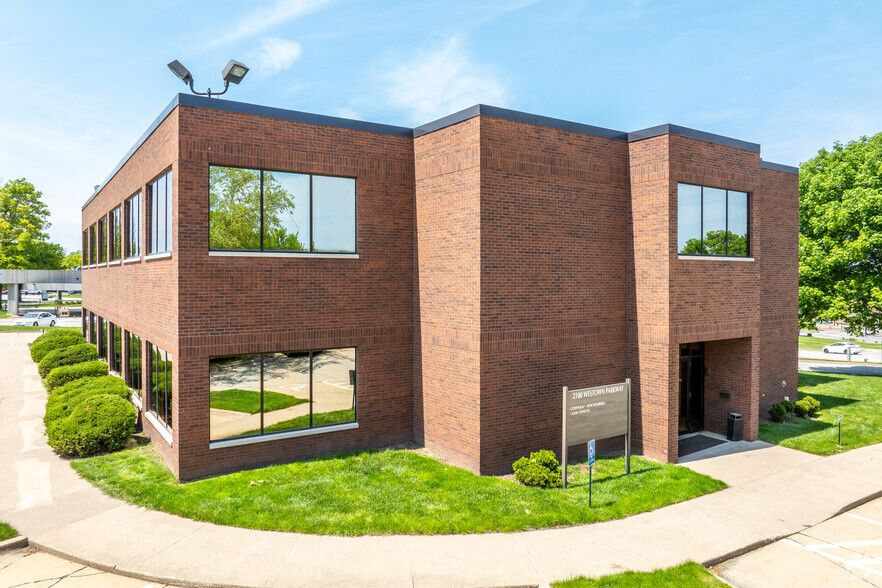 Primary Photo Of 2100 Westown Pky, West Des Moines Office For Lease