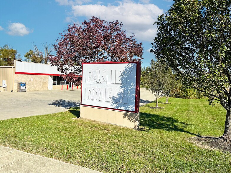 More Photos Of 10255 Dixie Hwy, Florence Freestanding For Lease