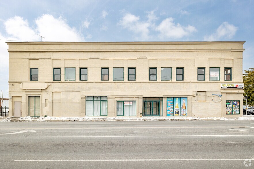 More Photos Of 352 Fulton Ave, Hempstead Storefront Retail Office For Lease