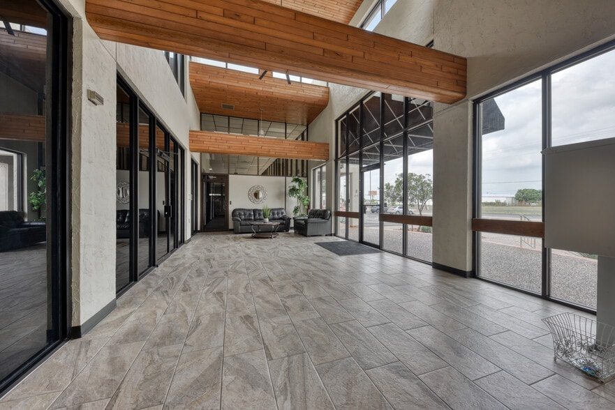 More Photos Of 700 W FM 78, Cibolo Medical For Lease