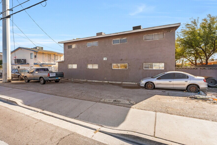 More Photos Of 5104 Pebble Beach Blvd, Las Vegas Apartments For Sale