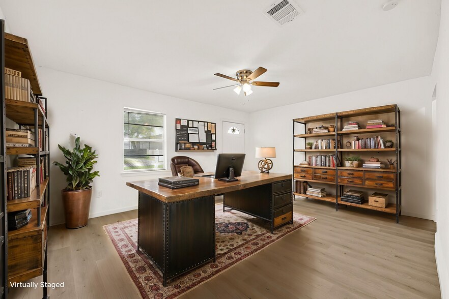 More Photos Of 7442 Evie Ln, Deer Park Showroom For Sale