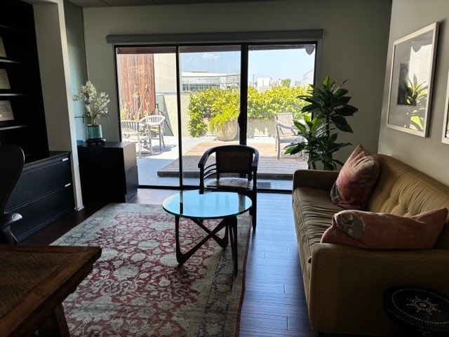 More Photos Of 1321 7th St, Santa Monica Office For Lease