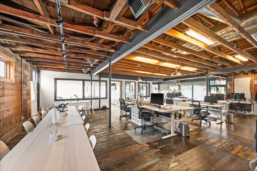 More Photos Of 1680 S Main St, Salt Lake City Freestanding For Lease