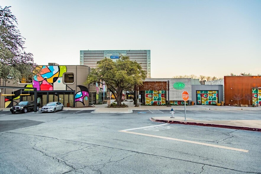 More Photos Of 9840-9850 N Central Expy, Dallas Coworking Space