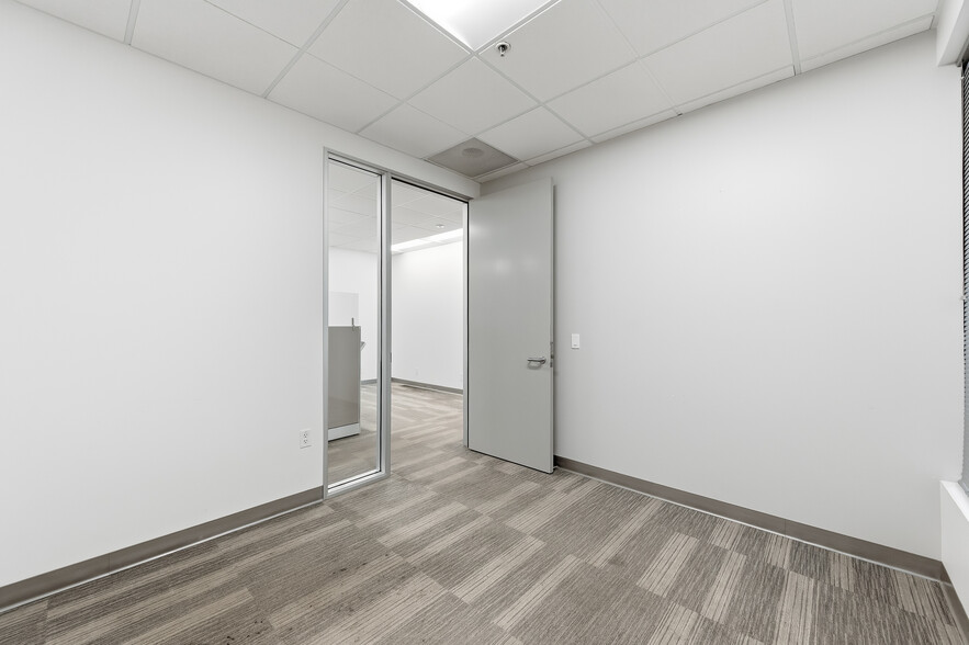 More Photos Of 2542 S Bascom Ave, Campbell Office For Sale