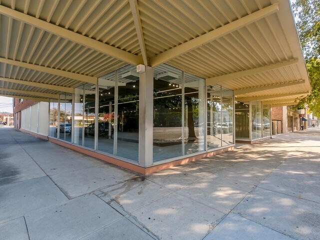 More Photos Of 1051 Broad St, Augusta Storefront For Sale