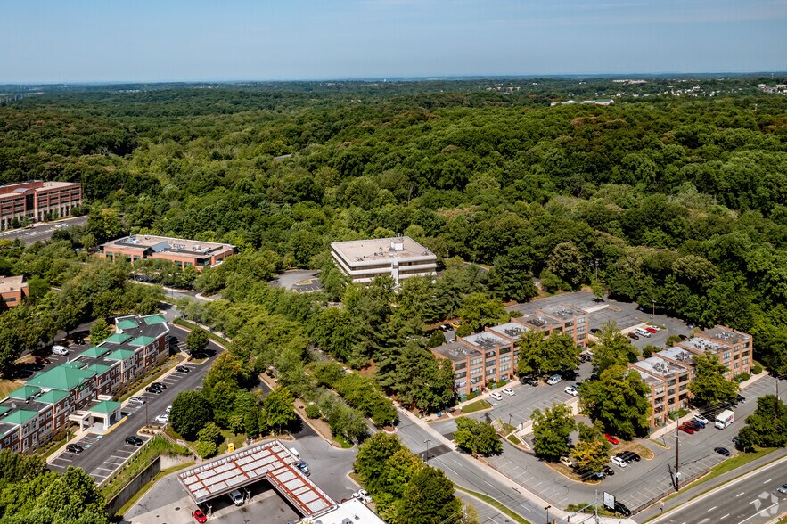 More Photos Of 200 Professional Dr, Gaithersburg Medical For Sale