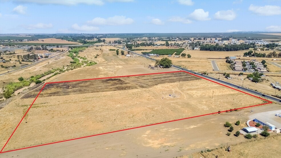 More Photos Of 28139 Highway 145, Madera Land For Sale