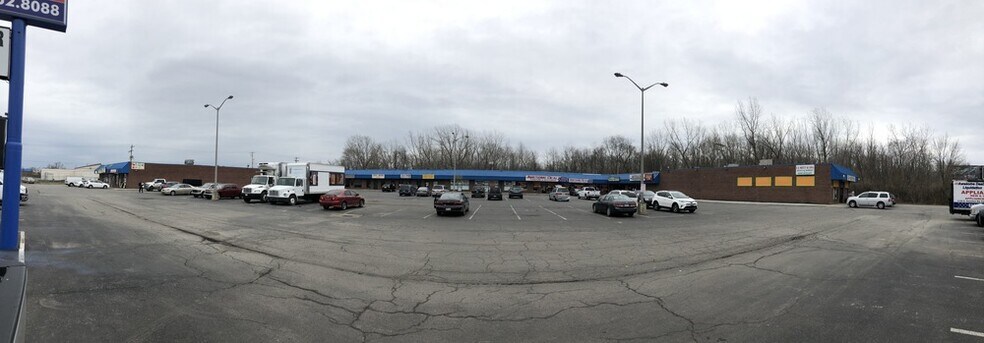 More Photos Of 3116-3160 S Hamilton Rd, Columbus Storefront Retail Office For Lease