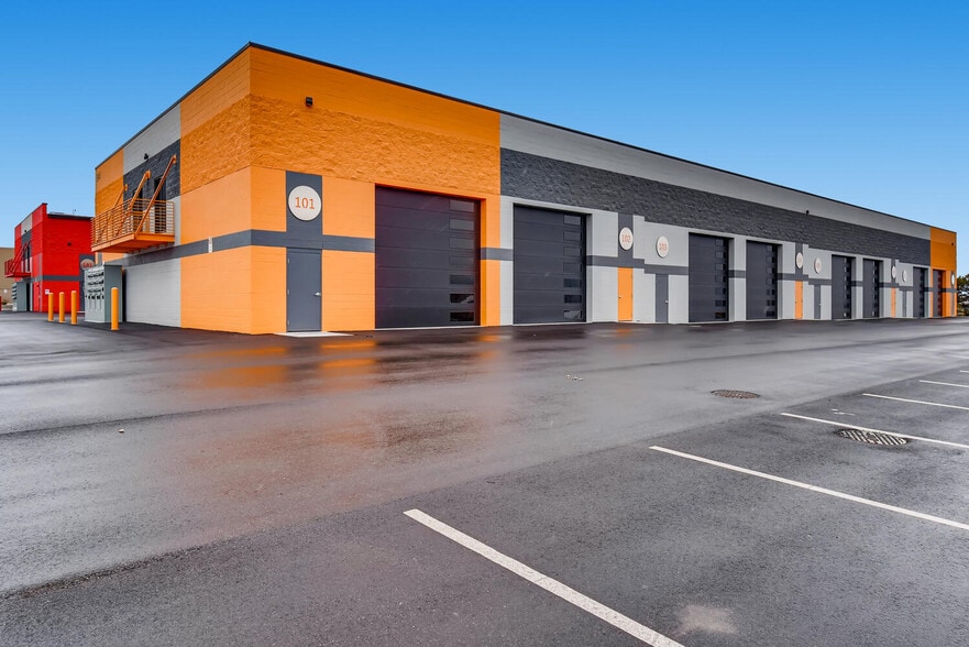 More Photos Of 1945 Deer Creek Rd, Monument Warehouse For Lease