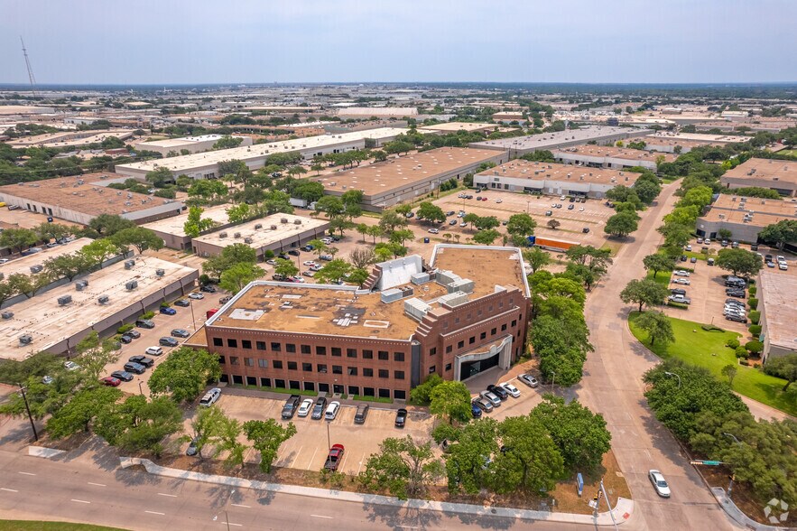 More Photos Of 9696 Skillman St, Dallas Office For Lease
