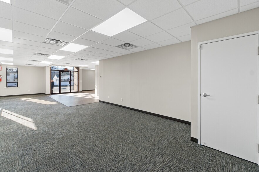 More Photos Of 1170 Clifton Ave, Clifton Office For Lease